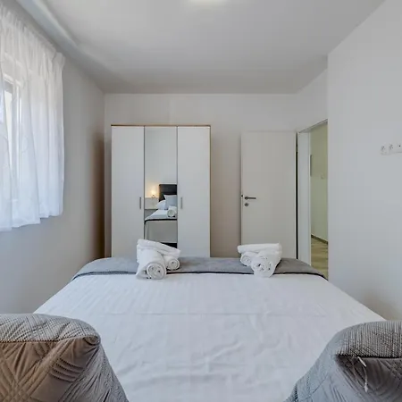 Deluxe With Private Garden, Apartmán *