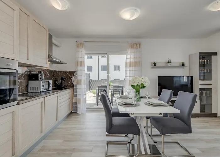Lejlighed Deluxe With Private Garden,