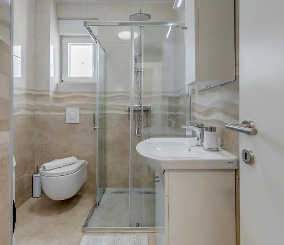 Deluxe With Private Garden, * Trogir