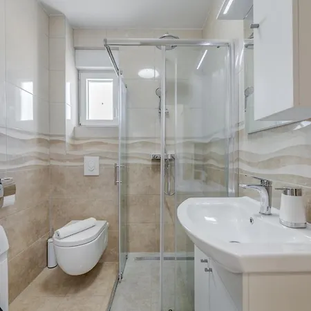 Deluxe With Private Garden, * Трогір