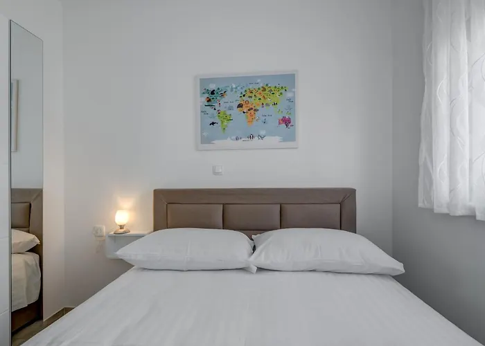 Apartamento Deluxe With Private Garden,